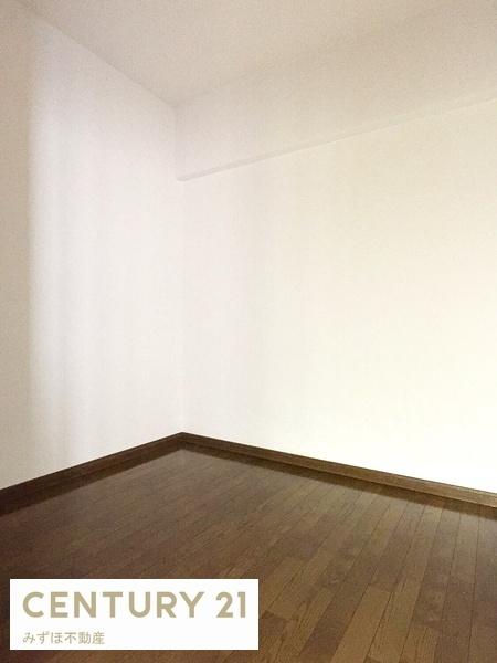 その他部屋・スペース　物置スペースとしても使える納戸♪