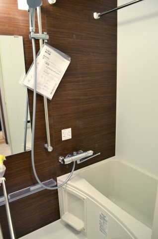 バス・シャワールーム　（別タイプ参考写真）巣鴨レジデンス壱番館　 豊島区巣鴨３