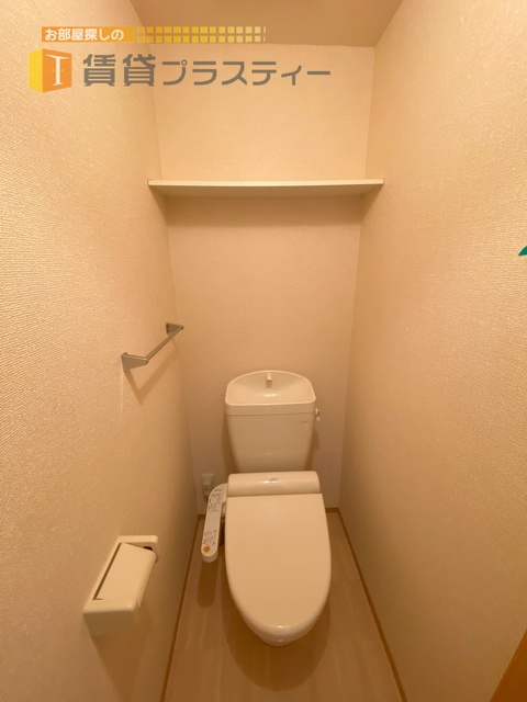 トイレ　もちろんシャワートイレ完備