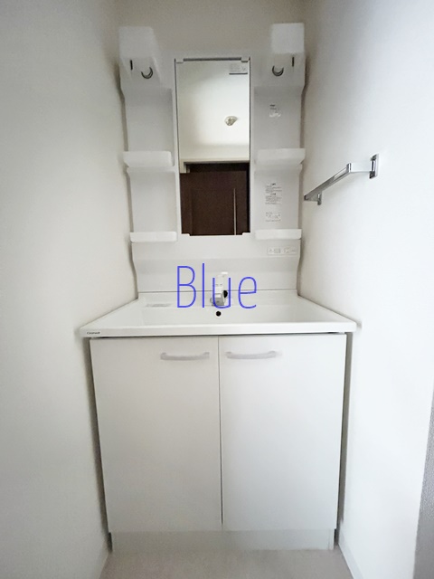 洗面設備　同仕様