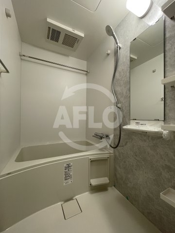 バス・シャワールーム　セレニテ難波ミラク参番館　風呂