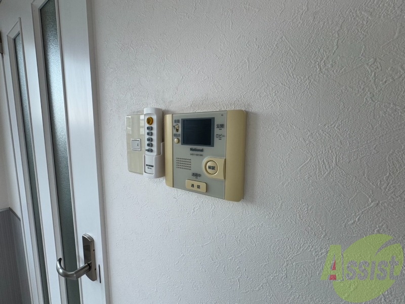 セキュリティ　インターホンは通話ができるので急な訪問があっても安心です。