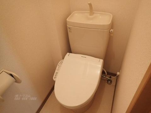 トイレ　シャワー付トイレ