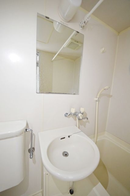 洗面設備　お問い合わせはタウンハウジングまで