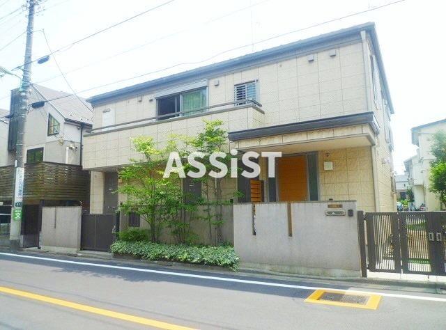 建物外観　お電話でお問い合わせ頂きますとスムーズに対応可能です＾＾