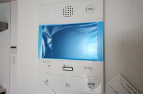 セキュリティ　☆安心のモニター付きインターホン☆