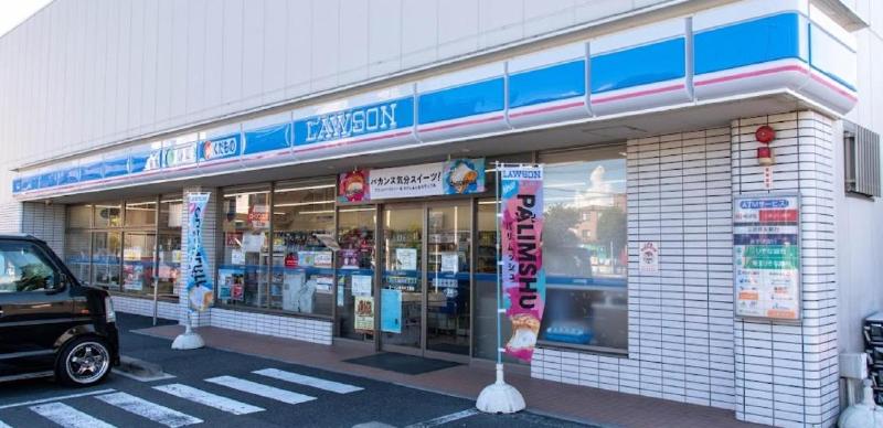 コンビニ　ローソン（コンビニ）まで350m