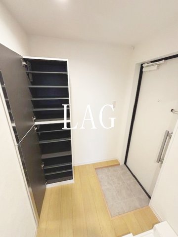 玄関　玄関です。