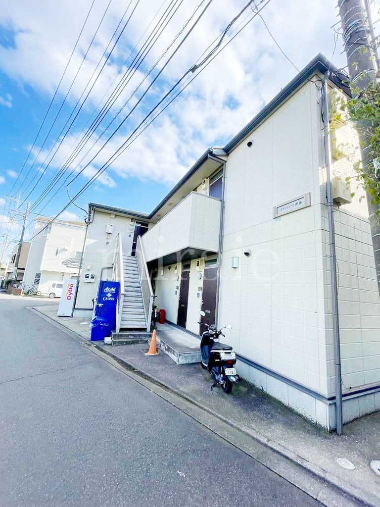 建物外観　バルコニー