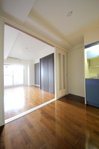 居室・リビング　ソルレヴェンテ梅田