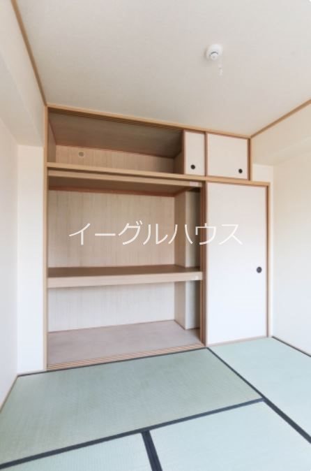 収納　退去前の為別部屋使用