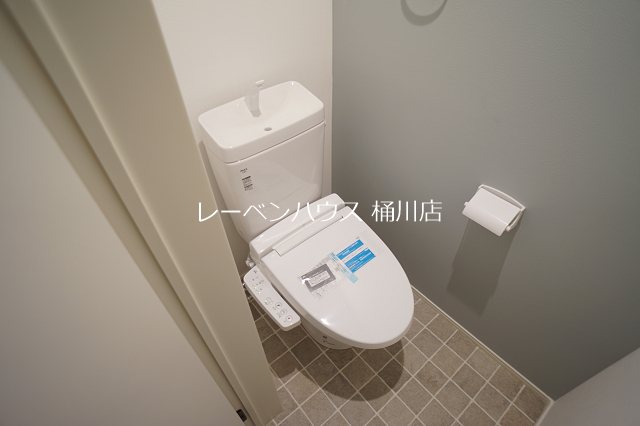 トイレ　レーベンハウス桶川店へ　048-787-5511