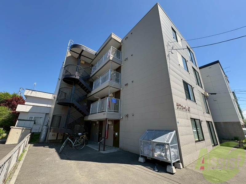 建物外観　札幌市東区北２８条東「ラフォーレ４７」