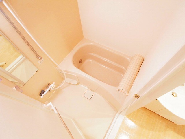 バス・シャワールーム　同一物件別部屋