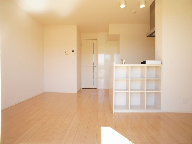 居室・リビング　会話をしながらお料理できる対面キッチンです♪