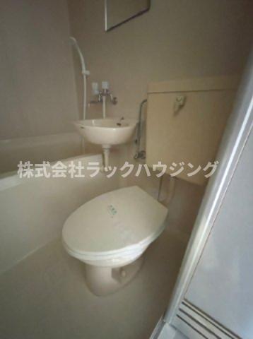 トイレ　【お部屋さがしはラックハウジングにお問合せ下さいませ♪】