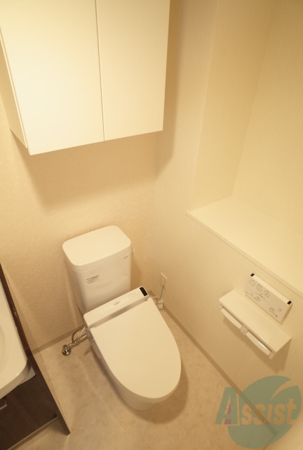 トイレ　トイレはシンプルかつオーソドックスですが使いやすそうです。
