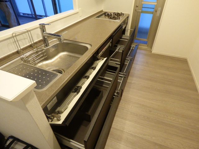 キッチン　※別号数室内写真※