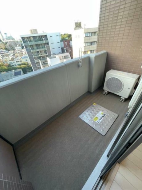 バルコニー　※別部屋の参考写真です。