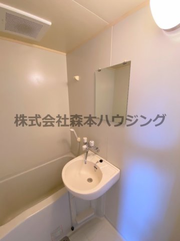プチプルージュの内装写真