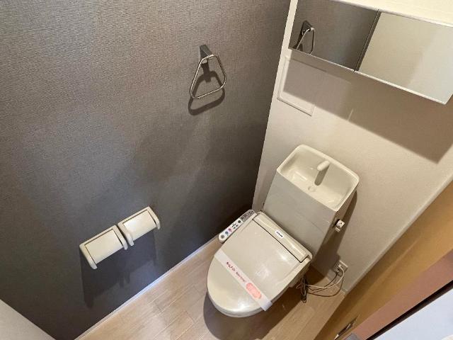 トイレ　シャワー付トイレ
