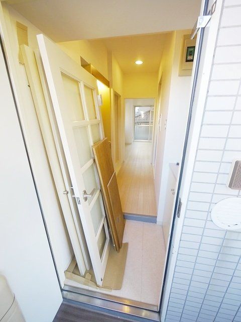 玄関　★玄関からの様子です★