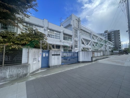 小学校　東大阪市立長堂小学校（小学校）まで538m