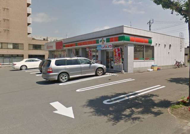 コンビニ　サンクス厚別西店（コンビニ）まで37m