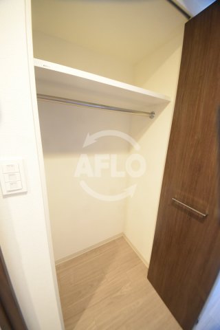 収納　ファステート難波グランプリ　クローゼット