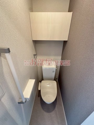 トイレ　ゆったりとした空間のトイレです
