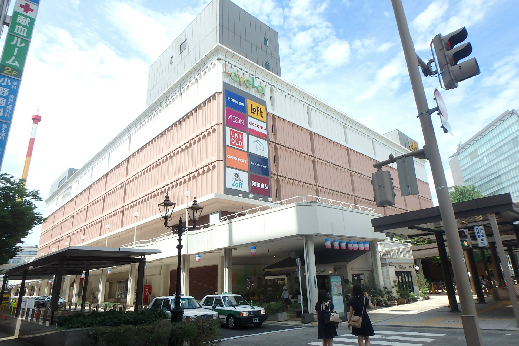 スーパー　イオン ラブラ万代店（スーパー）まで272m