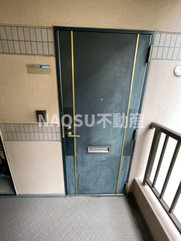 玄関　シンプルで使いやすい玄関です
