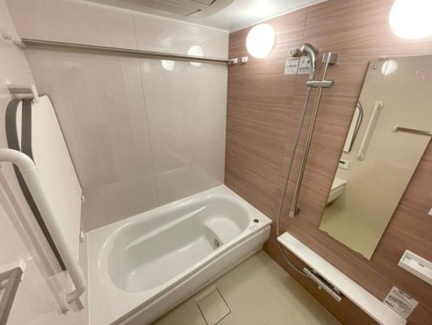 ＪＲ宇都宮線 宇都宮駅 徒歩3分 15階建 築5年の風呂写真