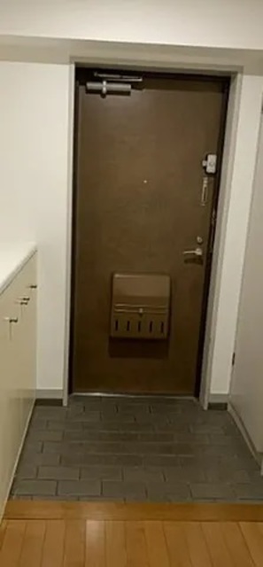 玄関　別部屋の参考写真です
