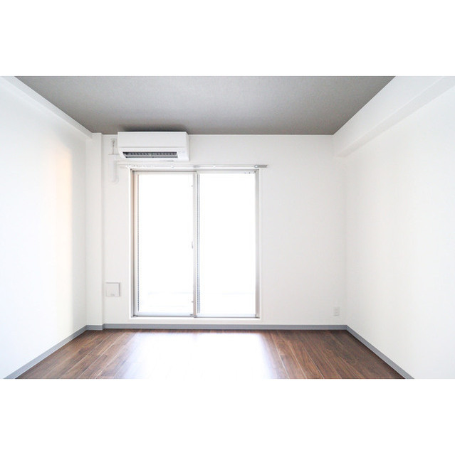 BROAD 新うめきたRESIDENCEの間取り写真