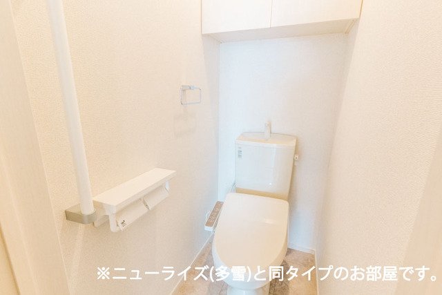 トイレ　落ち着いたトイレです