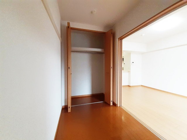 収納　別号室
