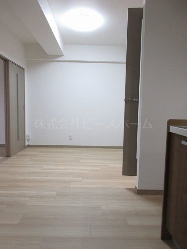 メゾンM・Tの居間写真