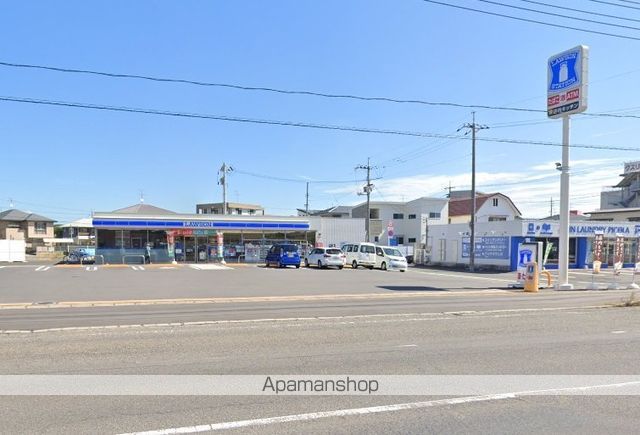コンビニ　ローソン築港新町1丁目店（コンビニ）まで566m