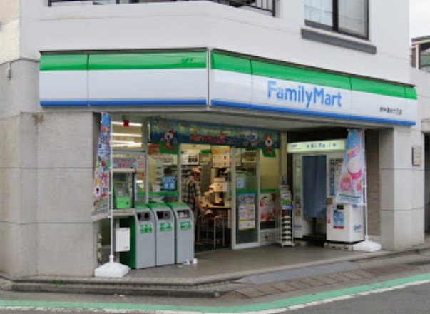 コンビニ　ファミリーマート 府中清水ケ丘店（コンビニ）まで1224m
