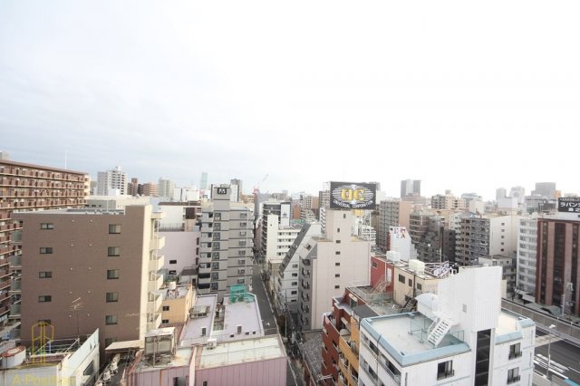 眺望　OPUS RESIDENCE SHINSAIBASHISOU
