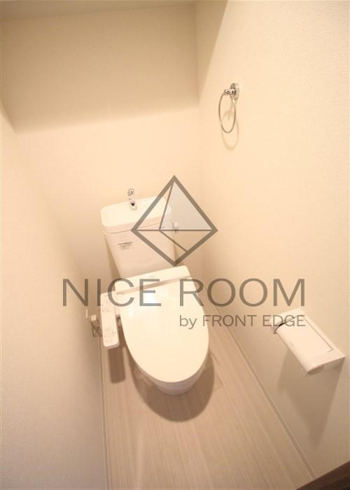 トイレ　プレサンス新大阪ザ・シティ　トイレ