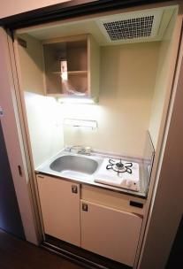 キッチン　※別号室の写真です。現況を優先します。