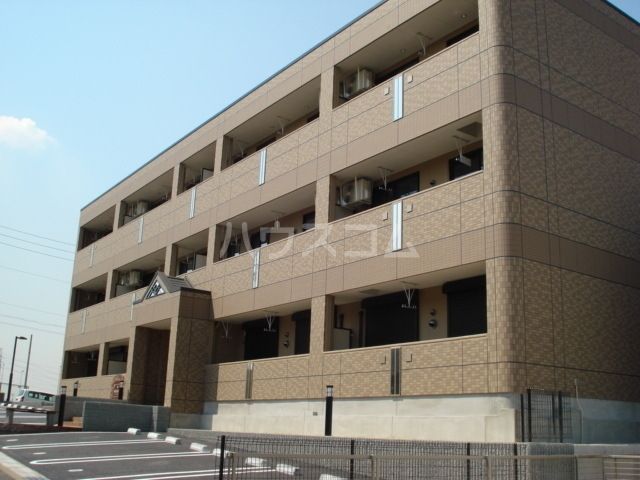 名古屋市緑区大根山のマンションの建物外観