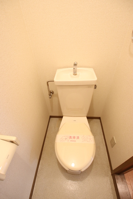 【ビューテラスＢのトイレ】
