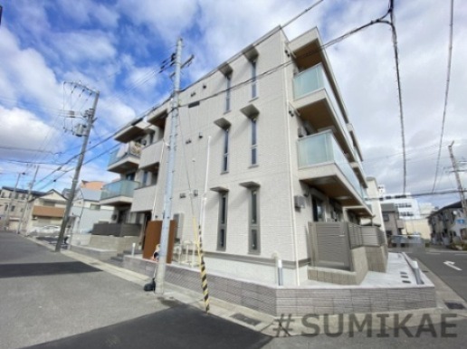 神戸市長田区川西通のアパートの建物外観