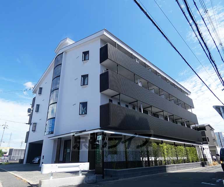 京都市伏見区竹田東小屋ノ内町のマンションの建物外観