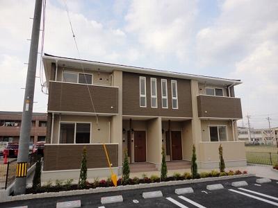 岡山市中区平井のアパートの建物外観