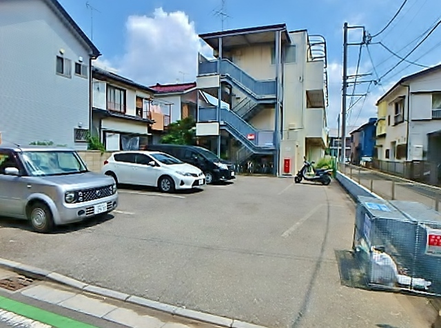 【東住吉マンションの駐車場】