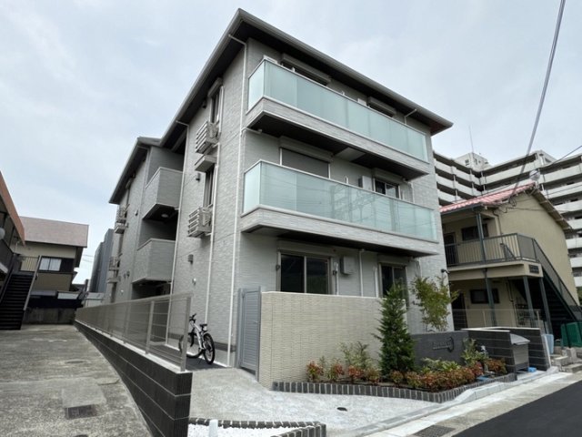 【アルカンシエルの建物外観】